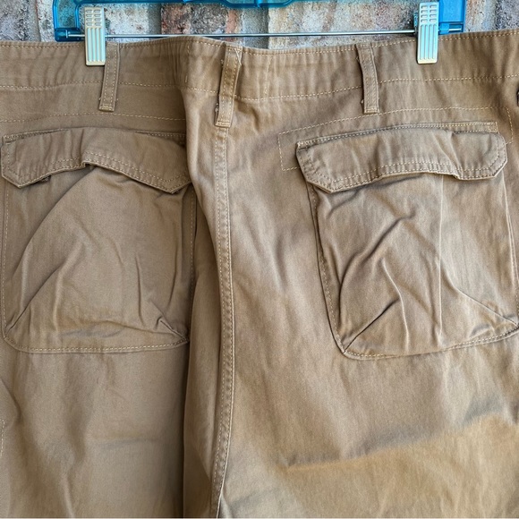 ππ£ Wrangler khaki cargo shorts - Picture 7 of 10